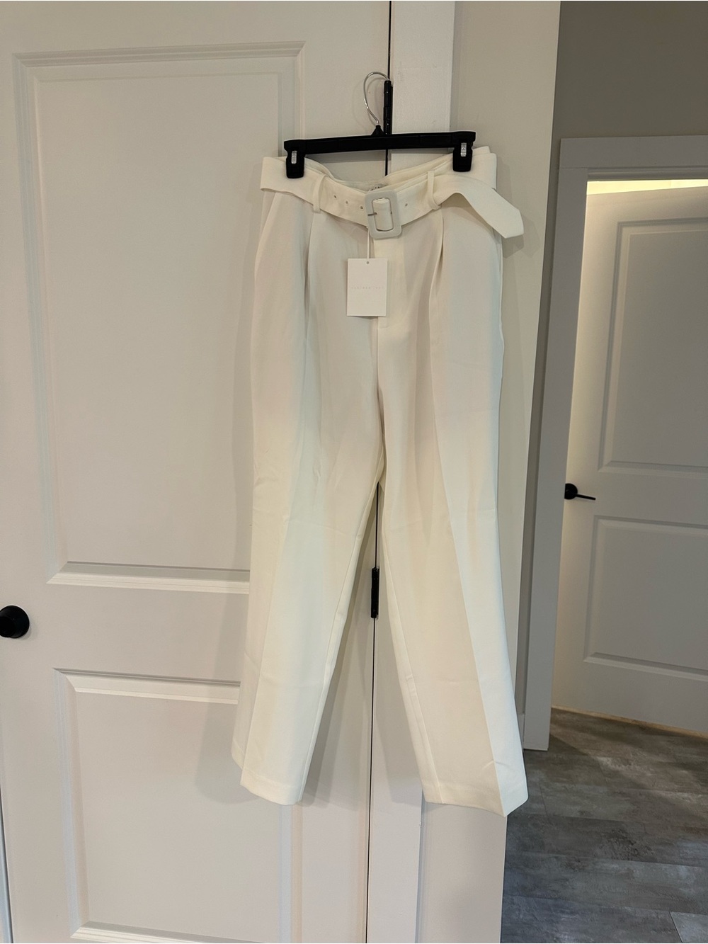 NWT VICI Cream High-Waist Belted Paperbag Trousers